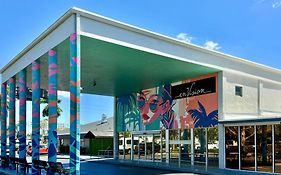 Envision Hotel Miami International Airport